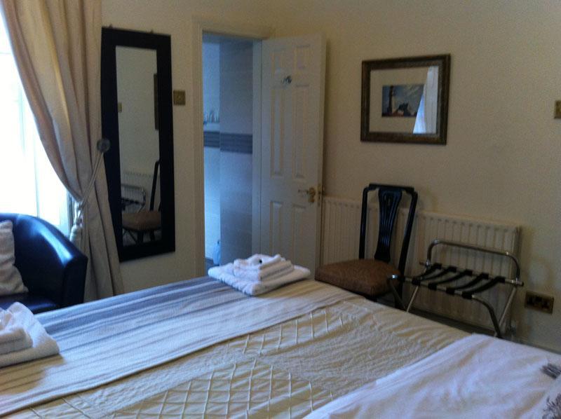 Carlingford House Town House Accommodation A91 Ty06 Exterior photo